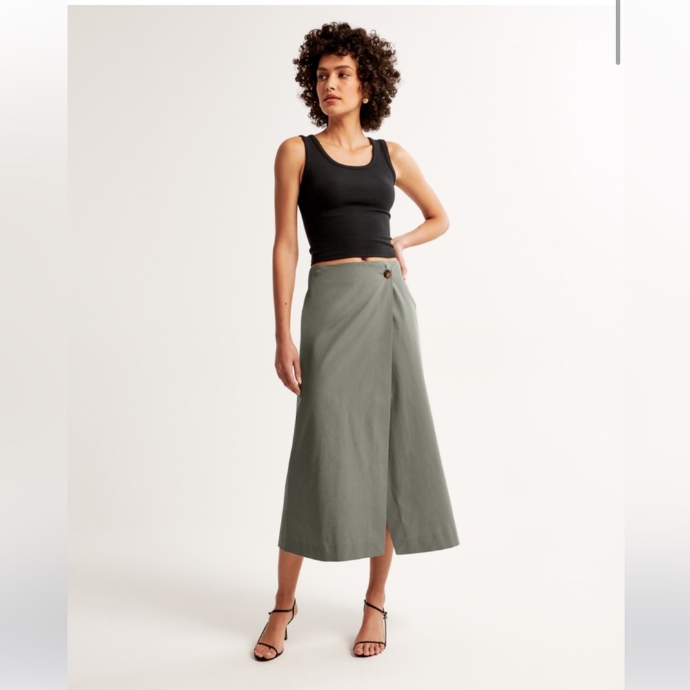 Abercrombie and fitch poplin wrap midi skirt NWT